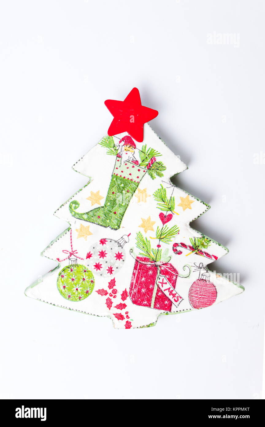 Decoupage décoration d'arbre de Noël sur fond blanc Banque D'Images