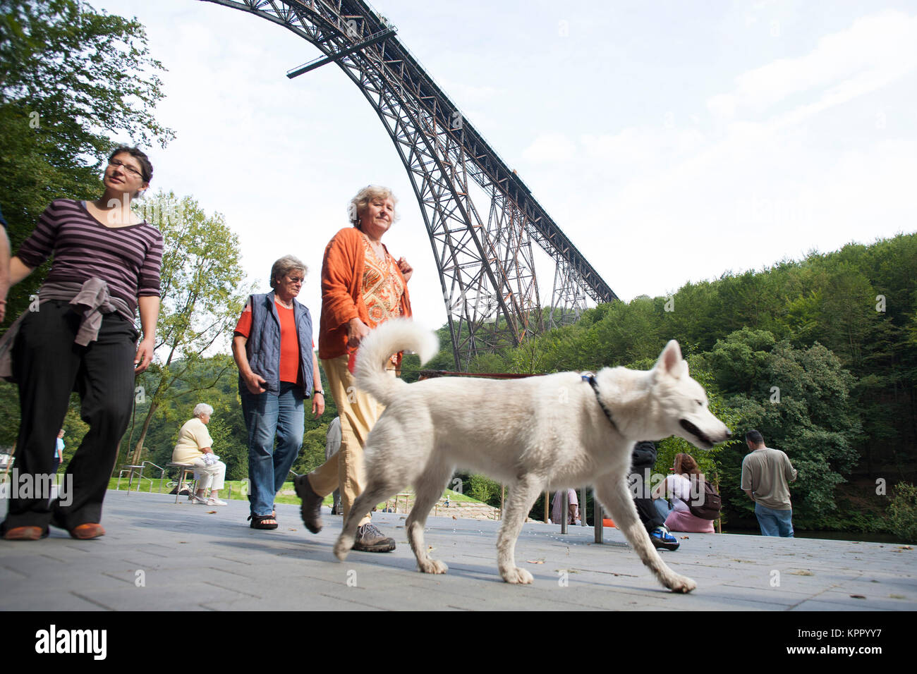 L'Allemagne, la région de Bergisches Land, le Muengstener bridge près de Solingen. France, région du Bergisches Land, die Bruecke Muengstener bei Solingen. Banque D'Images