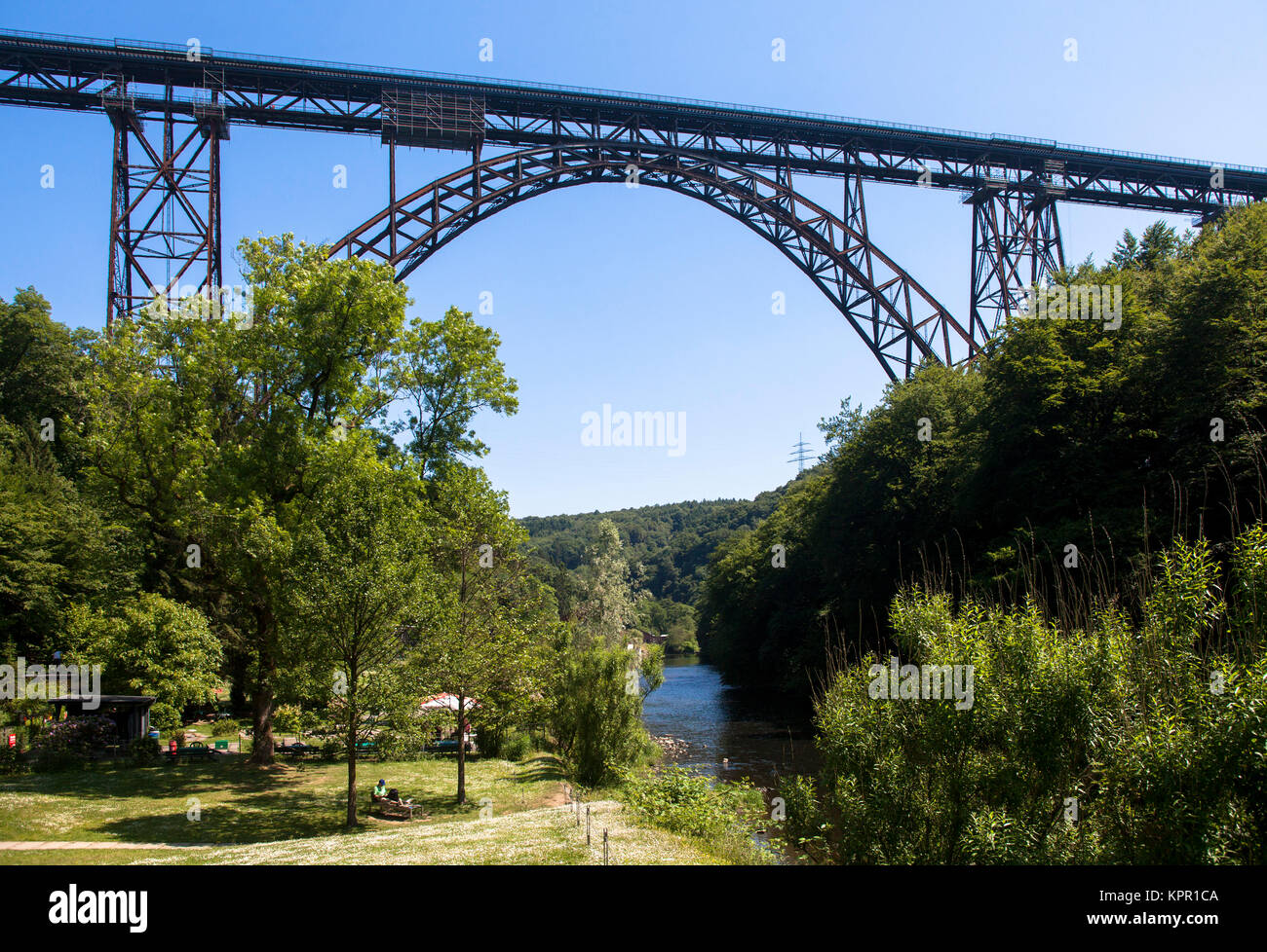 L'Europe, l'Allemagne, la région de Bergisches Land, le Muengstener bridge près de Solingen. Europa, Deutschland, région du Bergisches Land, die Bruecke Muengstener bei Banque D'Images