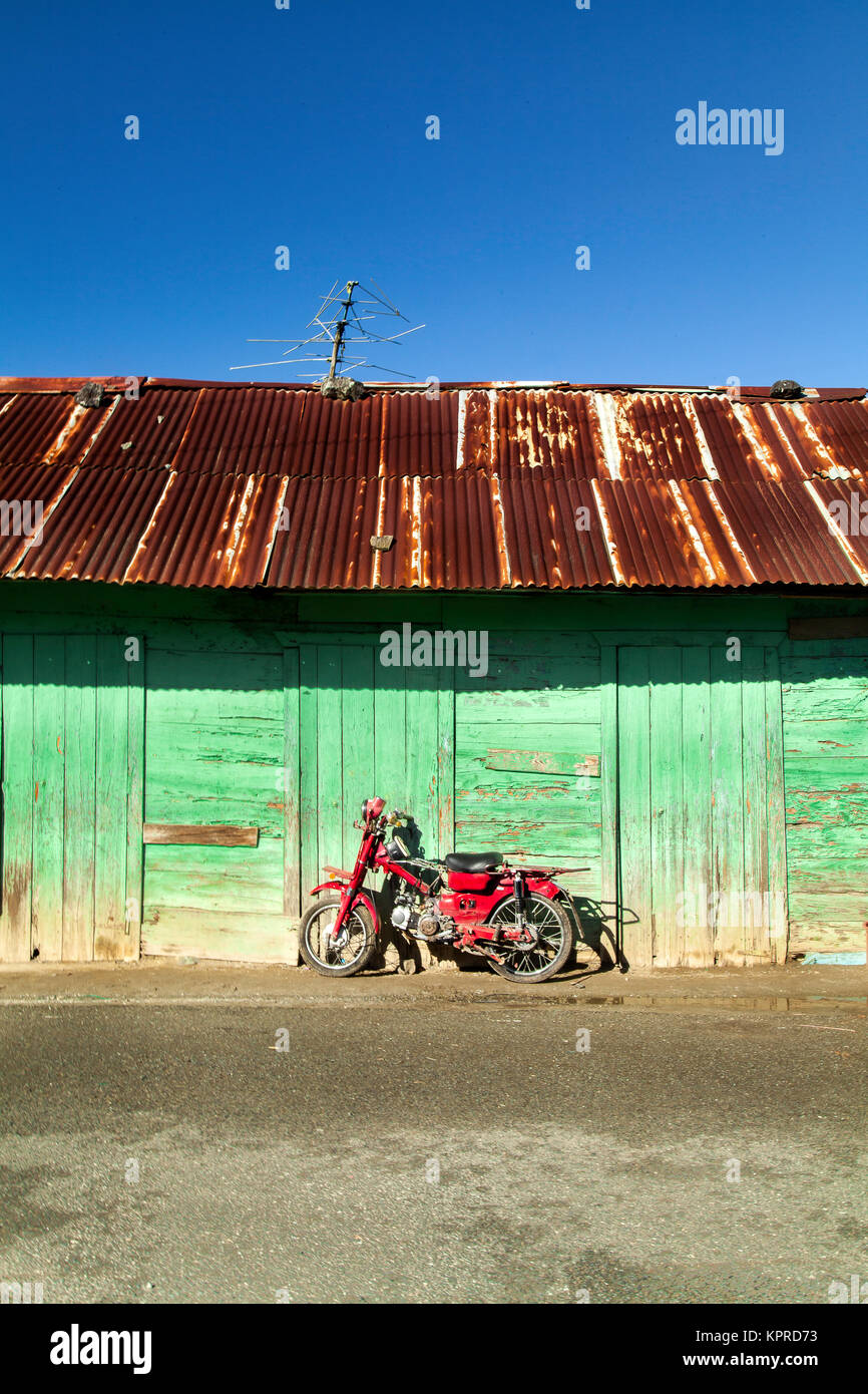L'image de moto sur route jarabacoa Banque D'Images