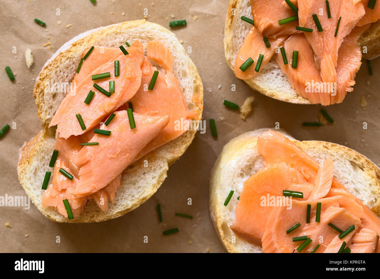 Sandwich au saumon fumé Banque D'Images