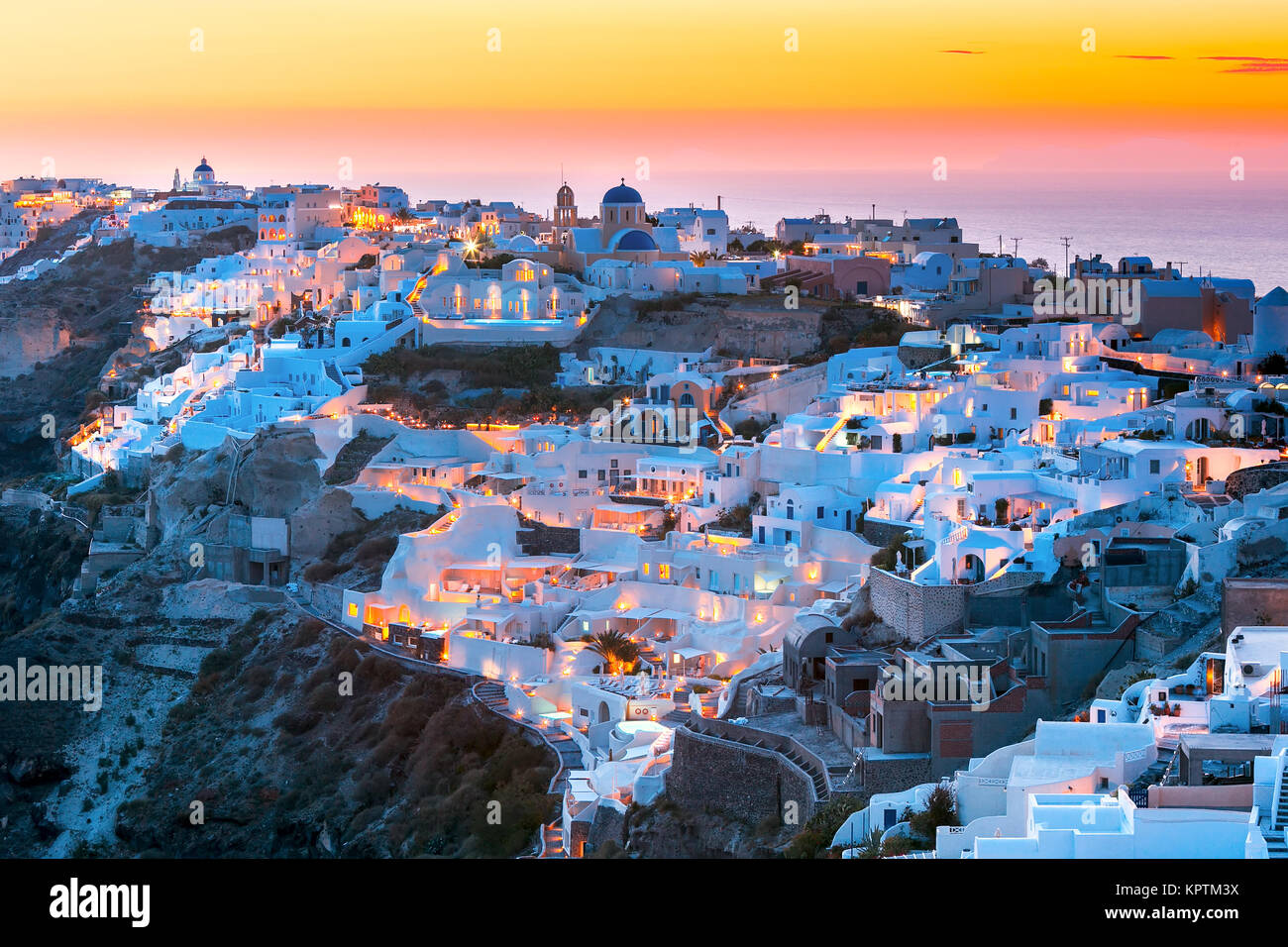 Au coucher du soleil, Oia Santorini, Grèce Banque D'Images