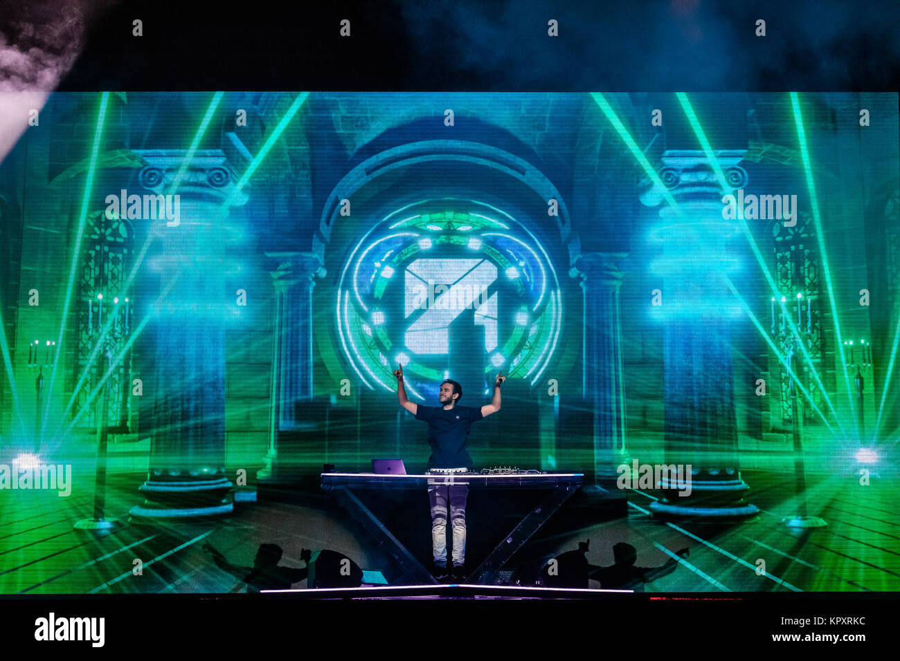 Tampa, États-Unis. Déc 16, 2017. Zedd effectuant à 93.3 FLZ's Jingle Ball iHeartRadio le 16 décembre 2017 à Amalie Arena, à Tampa, en Floride. Crédit : l'accès Photo/Alamy Live News Banque D'Images