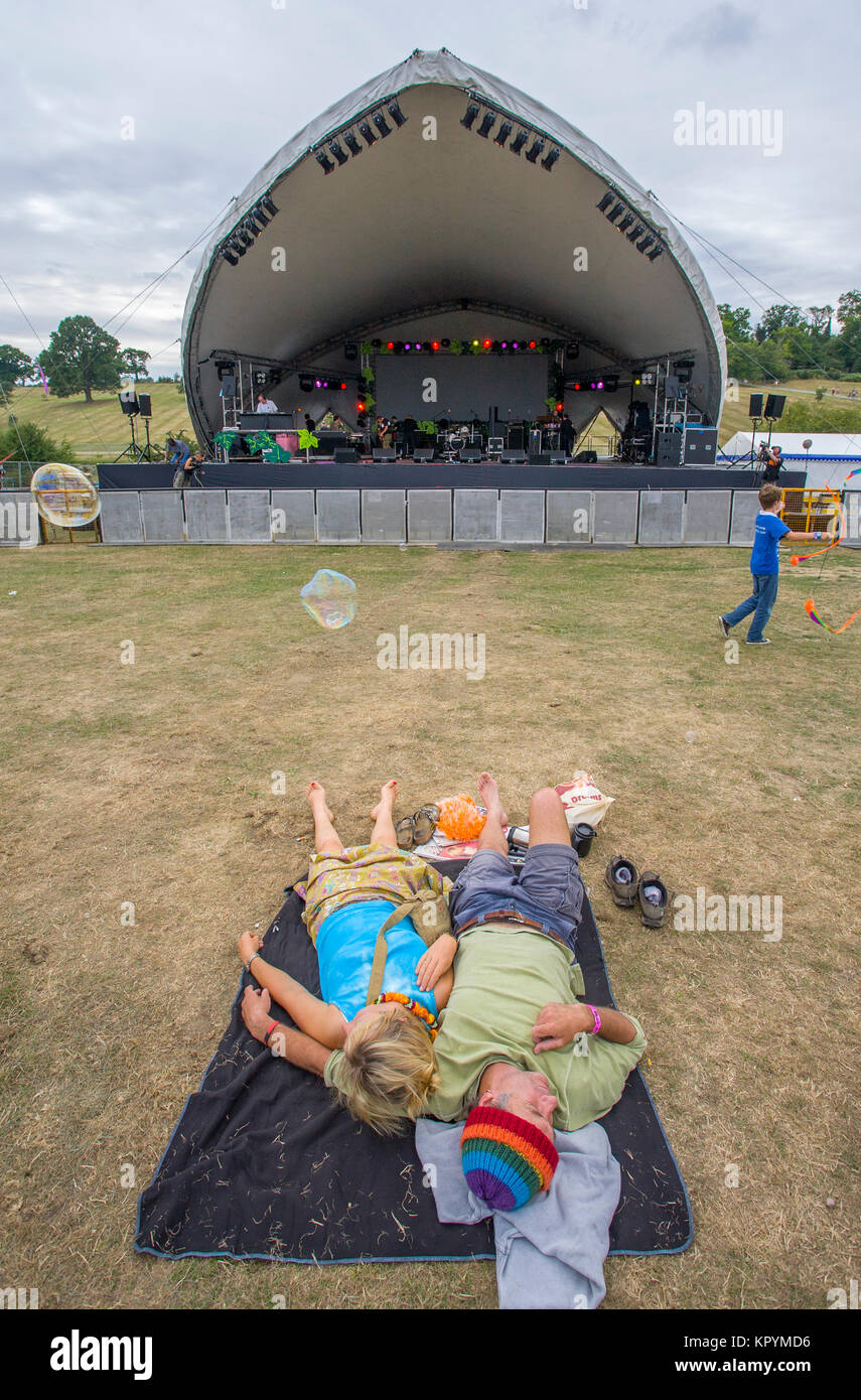 Des couples, les amoureux, Pop Festival, The Big Chill, 2006 Banque D'Images