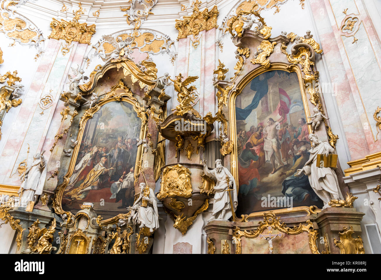 À l'intérieur de l'abbaye Ettal (Kloster Ettal), un monastère bénédictin dans le village d'Ettal, Bavière, Allemagne Banque D'Images