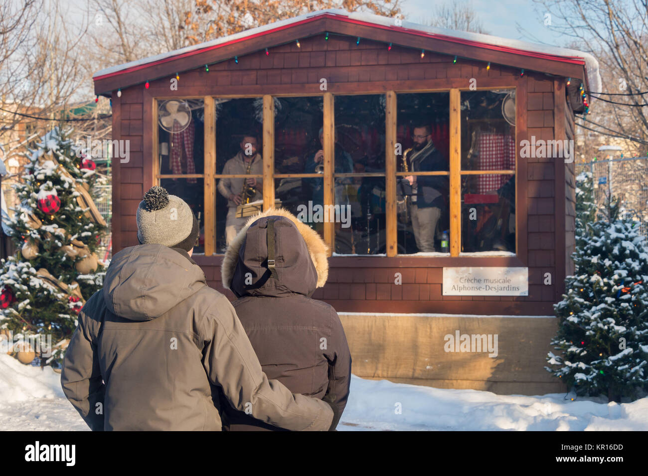 Noël dans le parc Festival à Montréal, Canada - Couple Jazz Band (décembre 2017) Banque D'Images