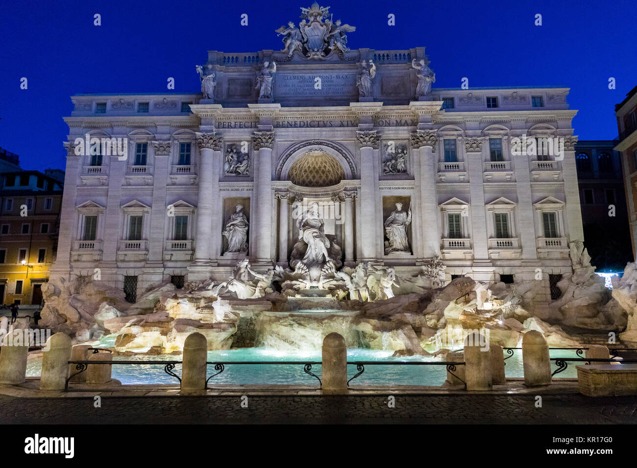 Fontana di Trevi à Rome Italie nuit Banque D'Images