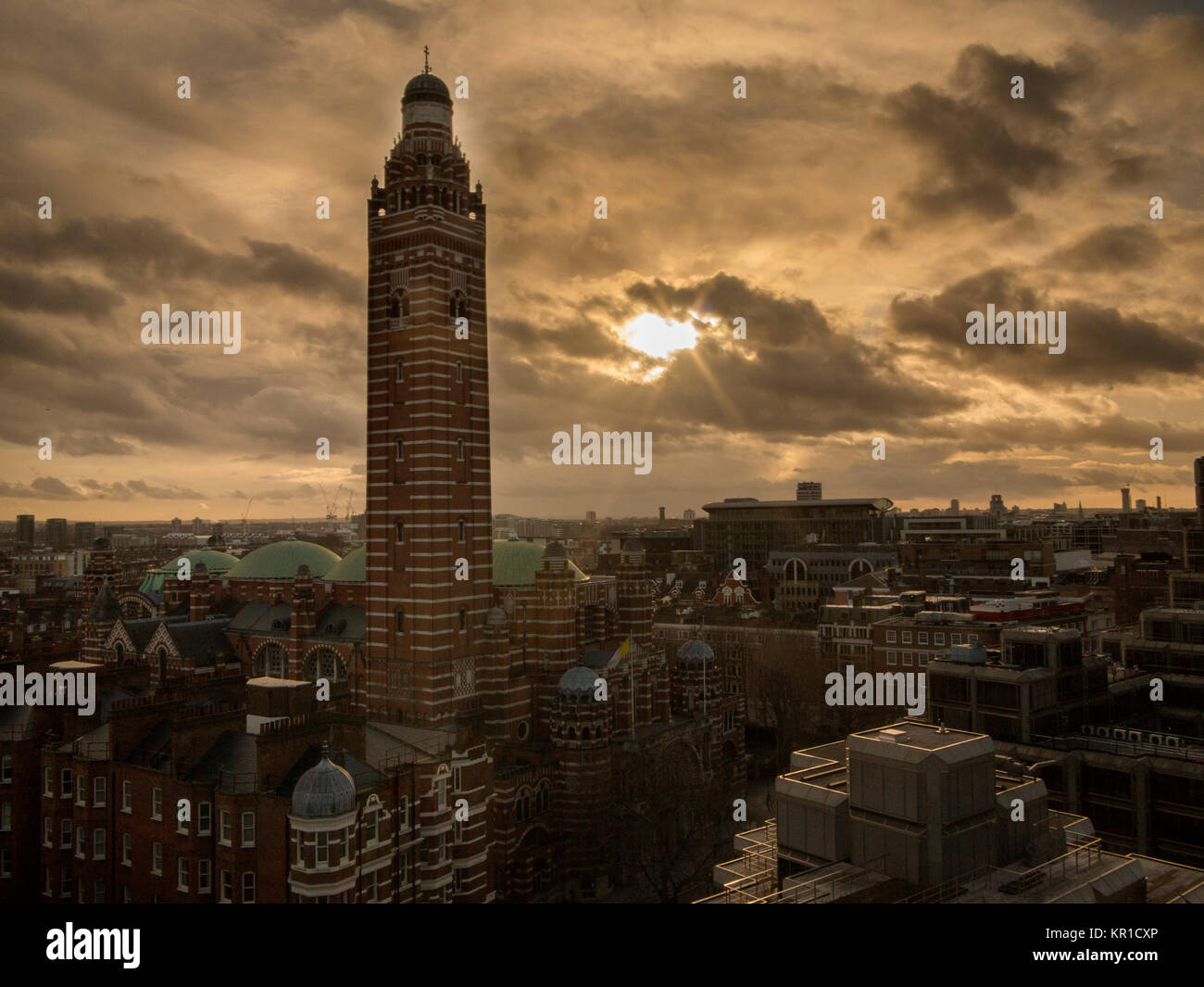 Une vue inhabituelle de la cathédrale de Westminster et les bâtiments environnants Banque D'Images