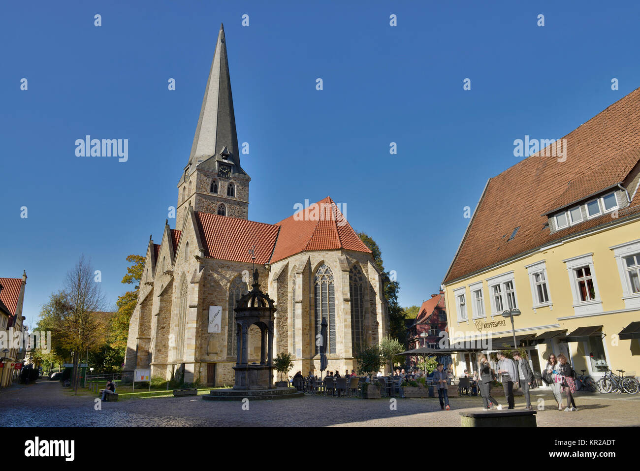 Église Saint Johannis, nouveau marché, Herford, Rhénanie du Nord-Westphalie, Allemagne, Saint Johannis Kirche, Neuer Markt, Nordrhein-Westfalen, Deutschland Banque D'Images Église Saint Johannis, nouveau marché, Herford, Rhénanie du Nord-Westphalie, Allemagne, Saint Johannis Kirche, Neuer Markt, Nordrhein-Westfalen, Deutschland Banque D'Images