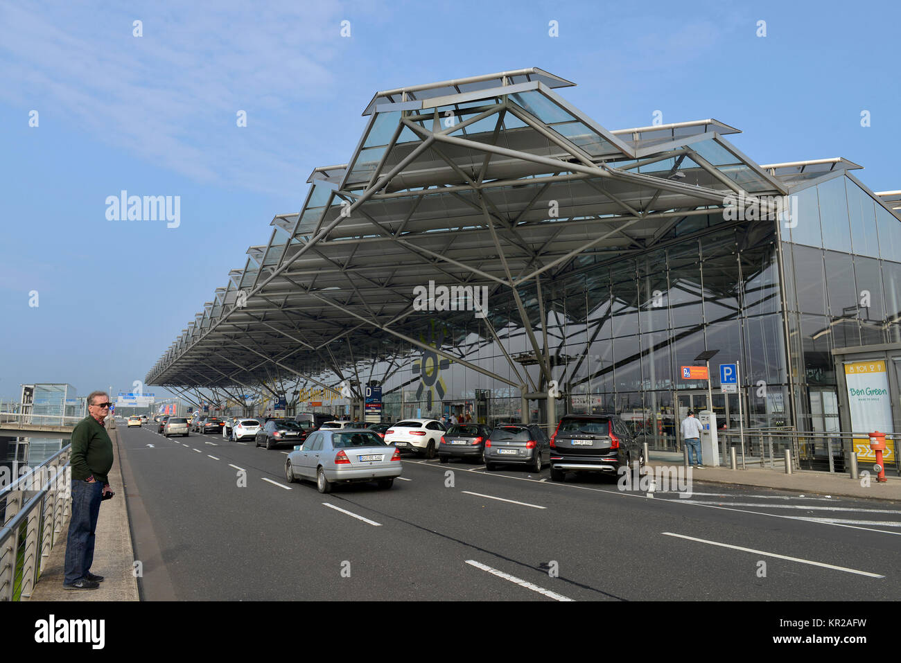 La borne d'aéroport de Cologne / Bonn, Rhénanie du Nord-Westphalie, Allemagne, Flughafen Köln / Bonn, Nordrhein-Westfalen, Deutschland Banque D'Images