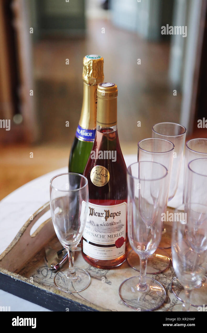 French champagne bottles Banque de photographies et d’images à haute résolution Alamy