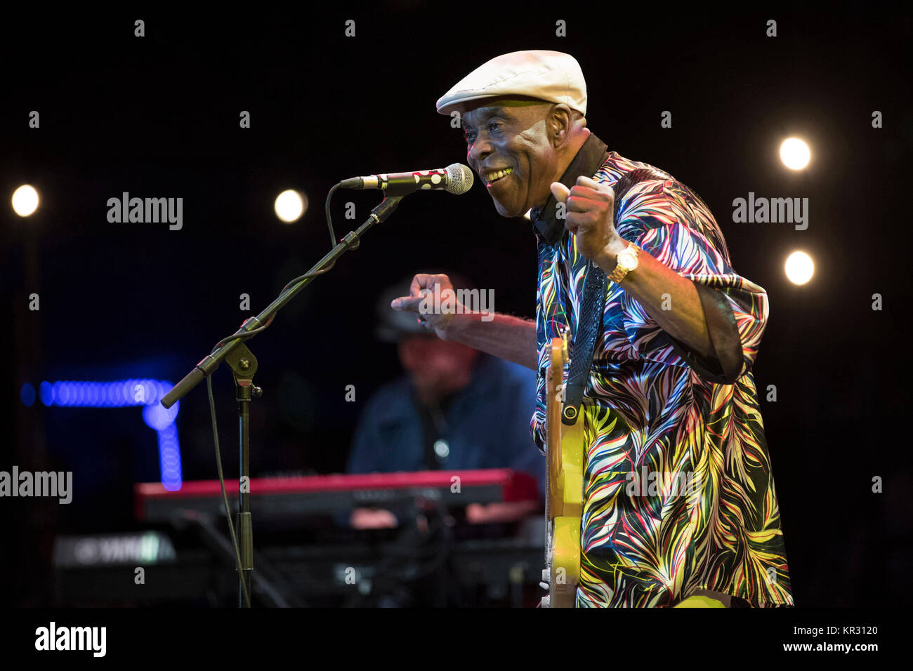 Buddy Guy au 'Jazz a Juan' Festival à la Pinède Gould à Juan-les-Pins sur 2017/07/16 Banque D'Images