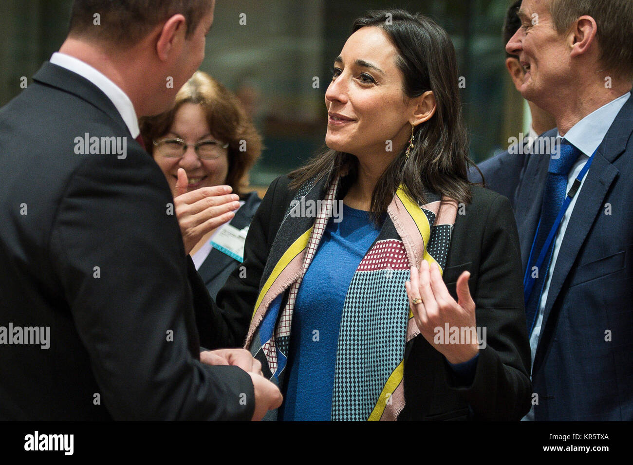 Brune Figure Banque D Image Et Photos Alamy