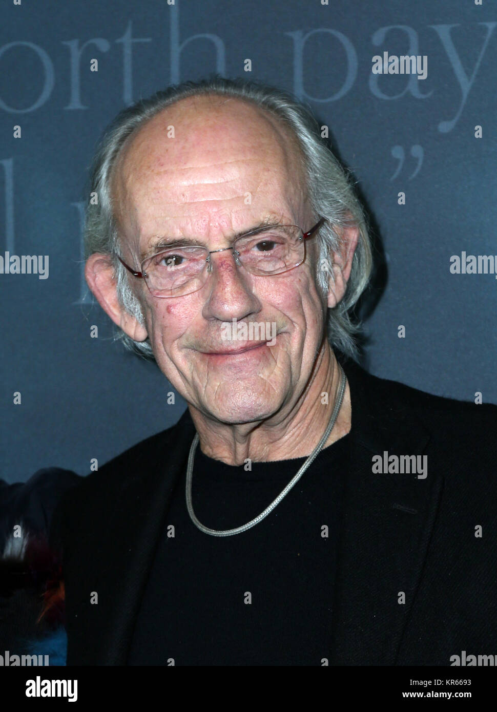 Los Angeles, Ca. Dec 18, 2017. Christopher Lloyd, à la première de Sony Pictures Entertainment's 'tout l'argent dans le monde" au Samuel Goldwyn Theatre, à Los Angeles, Californie le 18 décembre 2017. Credit : Faye Sadou/media/Alamy Punch Live News Banque D'Images