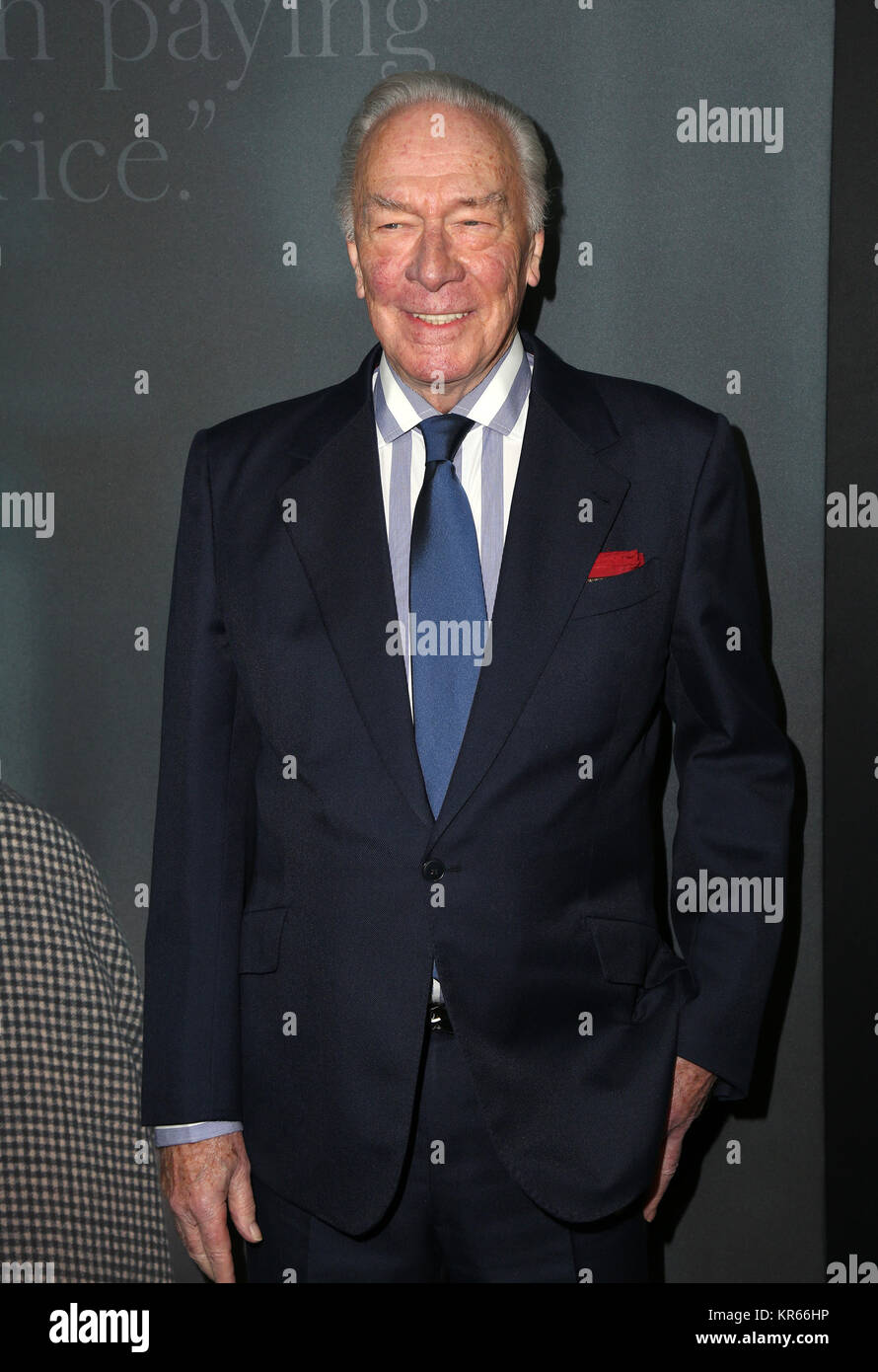 Los Angeles, Ca. Dec 18, 2017. Christopher Plummer, pour Premiere de Sony Pictures Entertainment's 'tout l'argent dans le monde" au Samuel Goldwyn Theatre, à Los Angeles, Californie le 18 décembre 2017. Credit : Faye Sadou/media/Alamy Punch Live News Banque D'Images