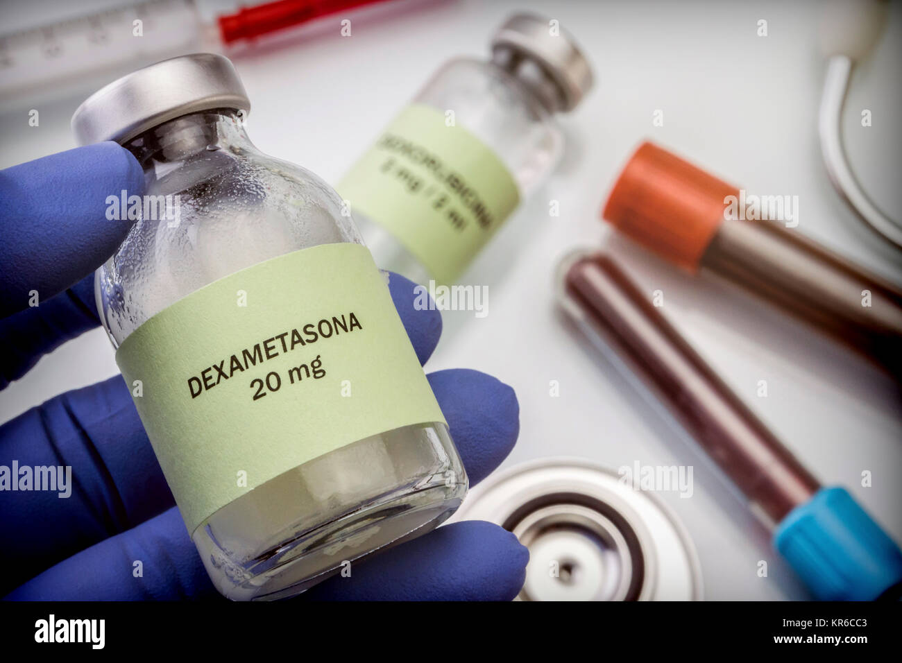 La fiole de dexametasona médecin dans un hôpital. Conceptual image Banque D'Images