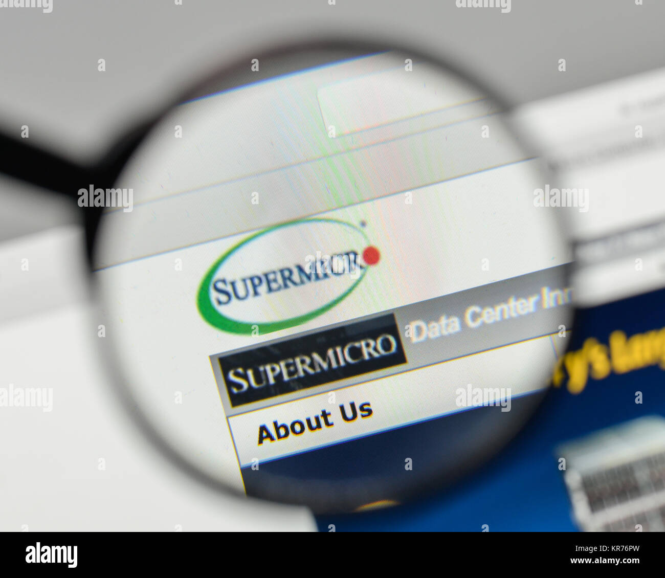 Milan, Italie - 1 novembre, 2017 : le logo de Supermicro sur le site web d'accueil. Banque D'Images