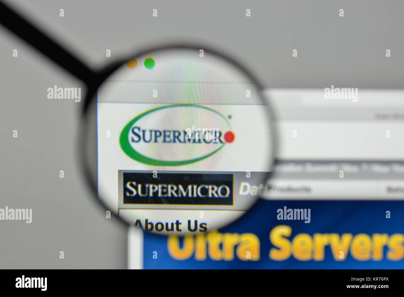 Milan, Italie - 1 novembre, 2017 : le logo de Supermicro sur le site web d'accueil. Banque D'Images