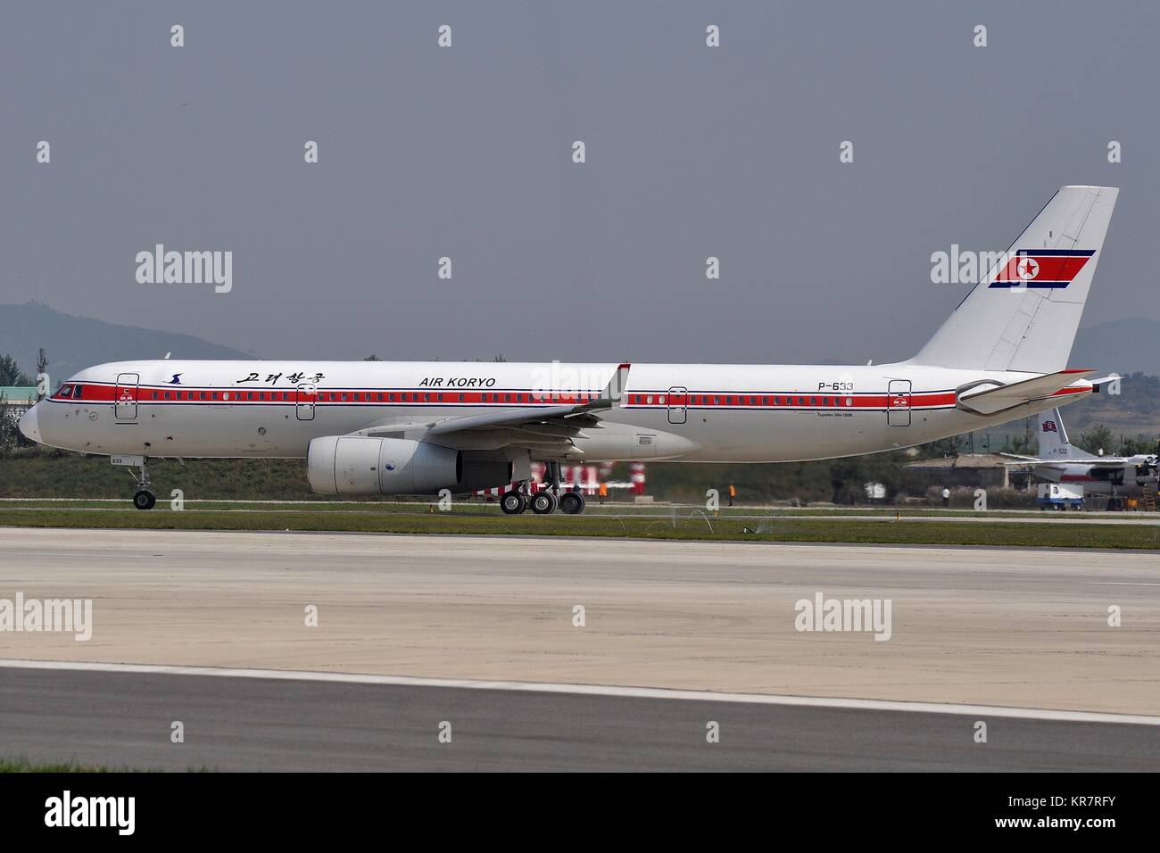AIR KORYO Tupolev TU-204-100V P-633 À PYONGYANG Banque D'Images