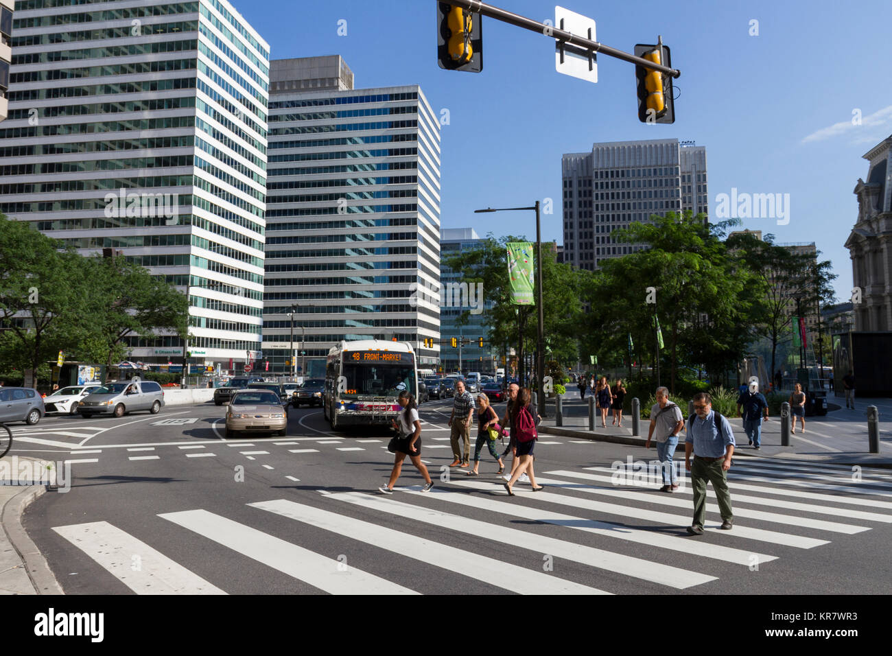 Vue générale d'un franchissement routier au centre-ville de Philadelphie, Pennsylvanie, États-Unis. Banque D'Images