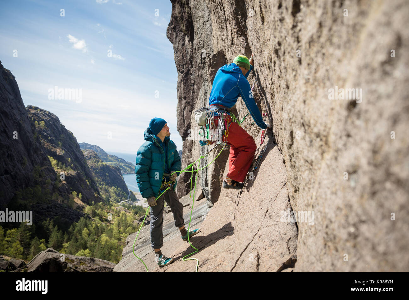 Trad Escalade en Norvège Banque D'Images