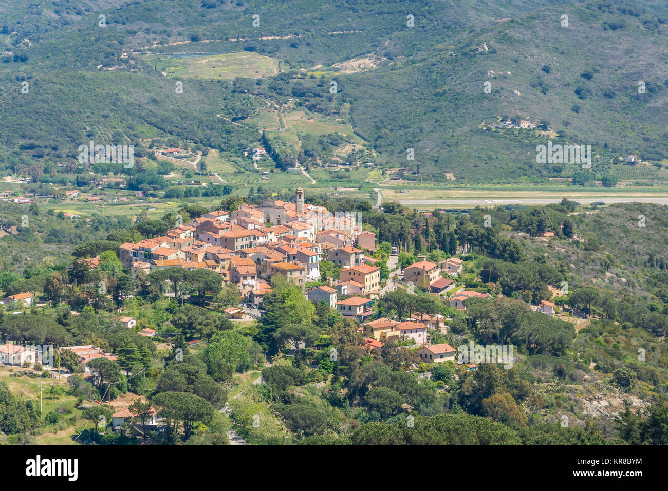 Vue panoramique de Sant ilario village de l'île d'Elbe, Toscane, Italie. Banque D'Images