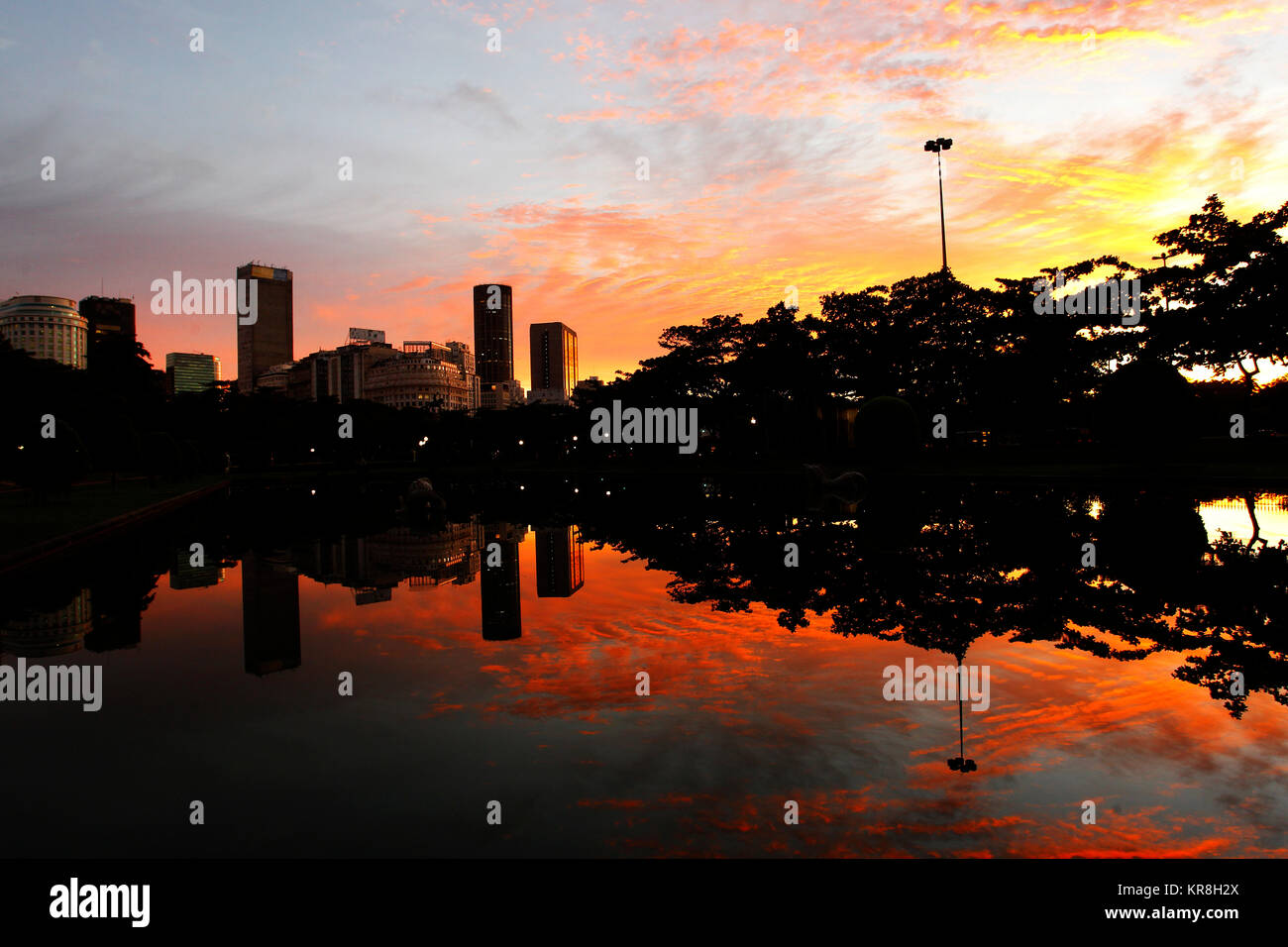 Lever du soleil à la place de Paris, Rio de Janeiro, Brésil Banque D'Images