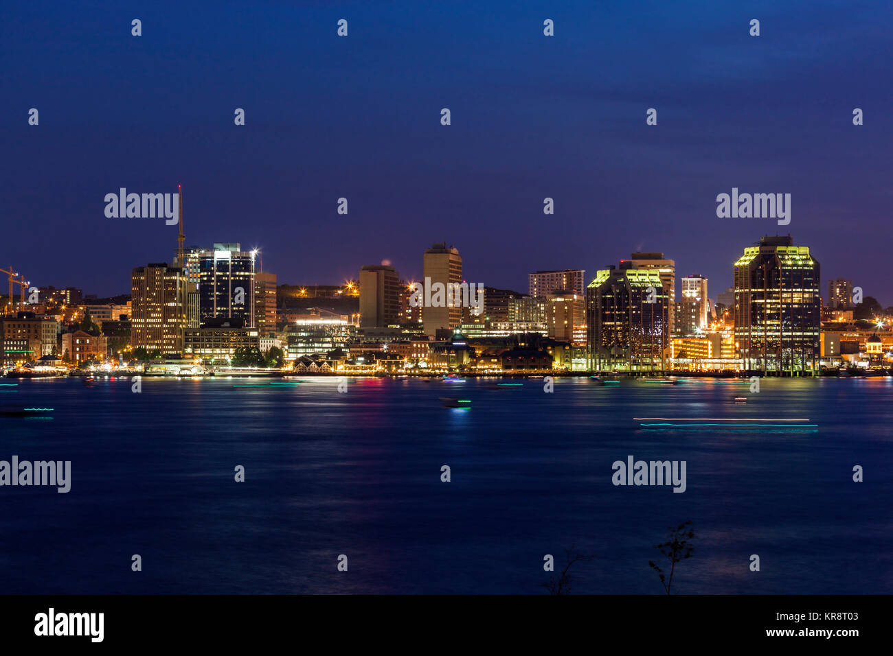 Le Canada, la Nouvelle-Écosse, Halifax, ville au crépuscule Banque D'Images