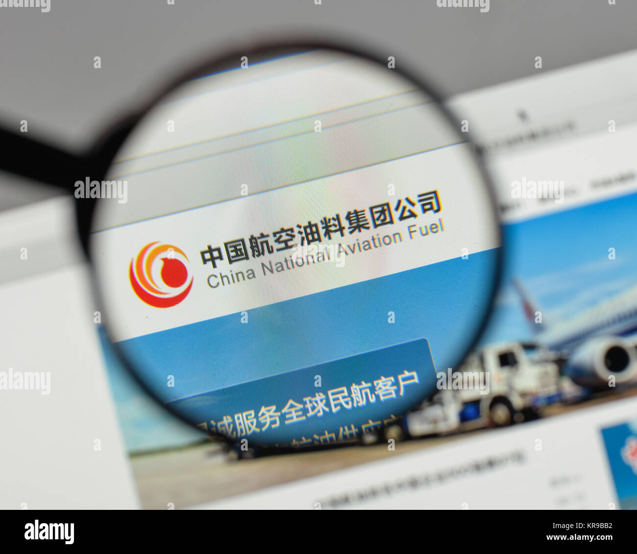 Milan, Italie - 10 août 2017 : China National Aviation Fuel Group logo sur la page d'accueil du site. Banque D'Images