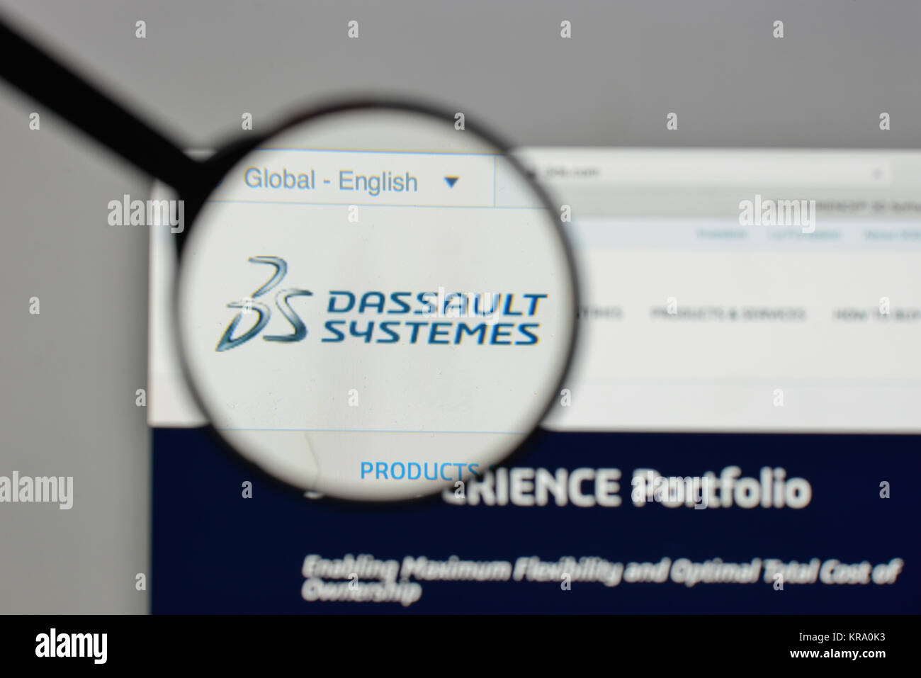 Milan, Italie - 10 août 2017 : Dassault Systèmes logo sur la page d'accueil du site. Banque D'Images