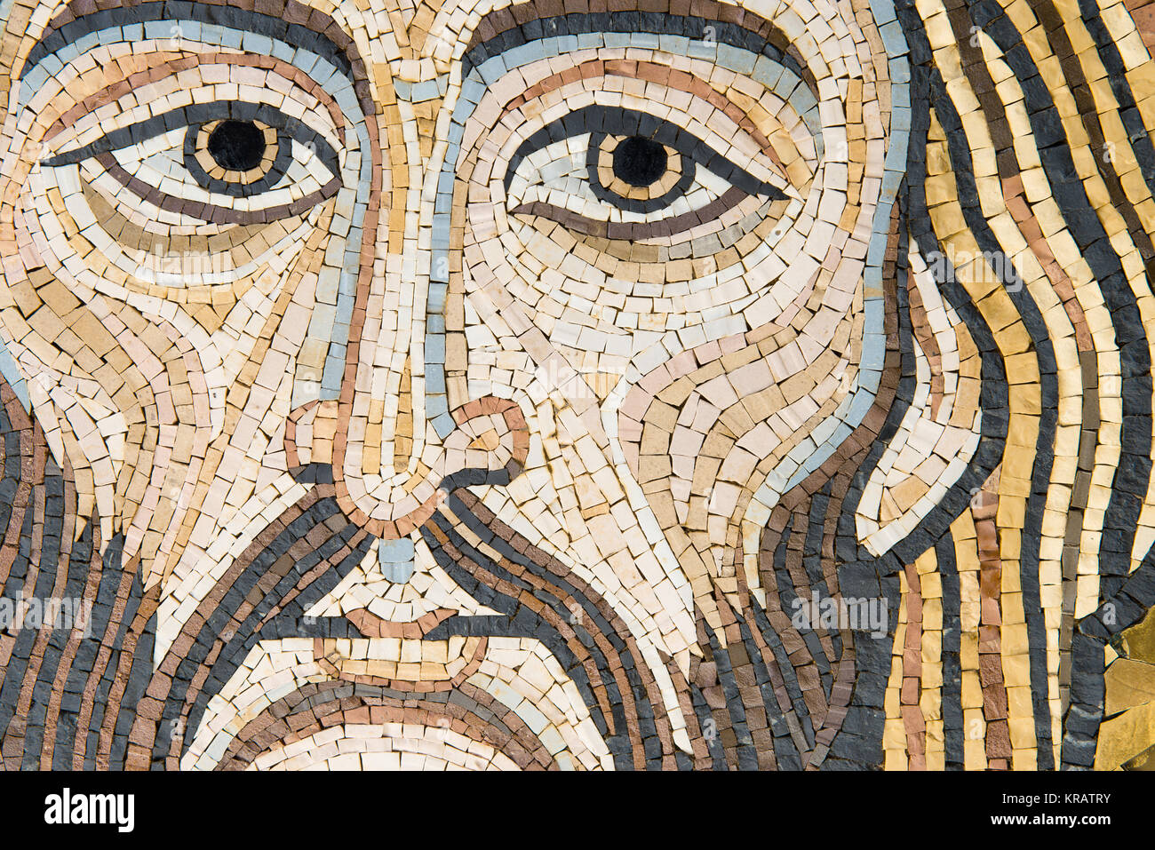 Portrait de Jésus Christ Mosaïque. Faites par un artiste en mosaïque mosaïque byzantine ressemblant comme minerai de Monreale en Sicile Cefalù. Banque D'Images