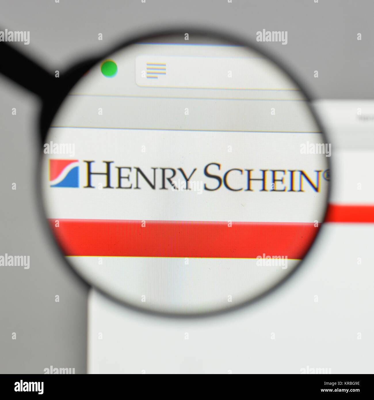 Milan, Italie - 10 août 2017 : Henry Schein logo sur la page d'accueil du site. Banque D'Images