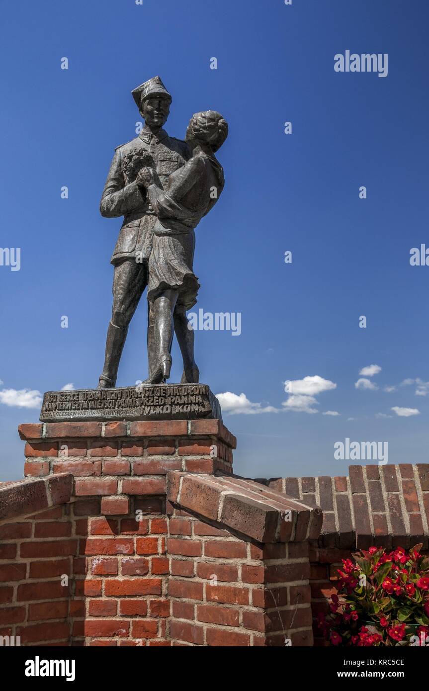 Monument à Uhlan polonais avec petite amie, Grudziadz, ville en voïvodie de Cujavie-Poméranie, Pologne. Banque D'Images