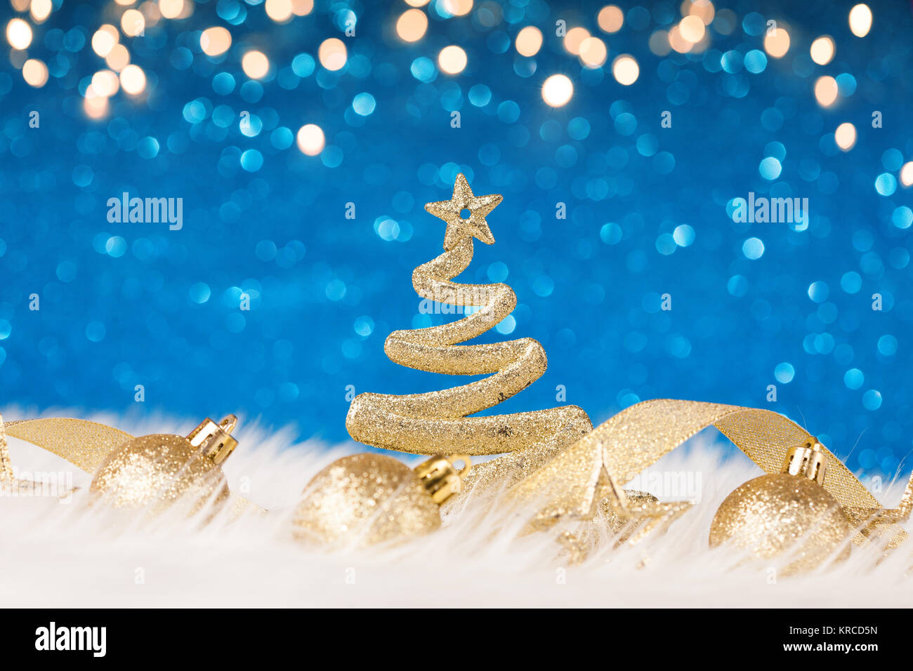 Décoration de Noël sur le blue glitter. Modèle de carte de vœux de nouvel an Banque D'Images