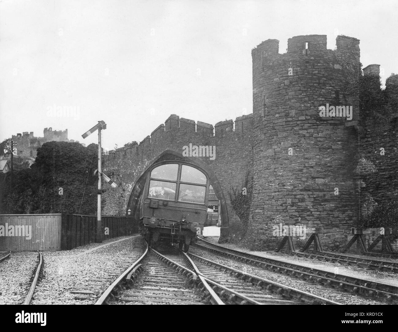 Château de Conway et chemin de fer, Conwy, Nord du pays de Galles Banque D'Images