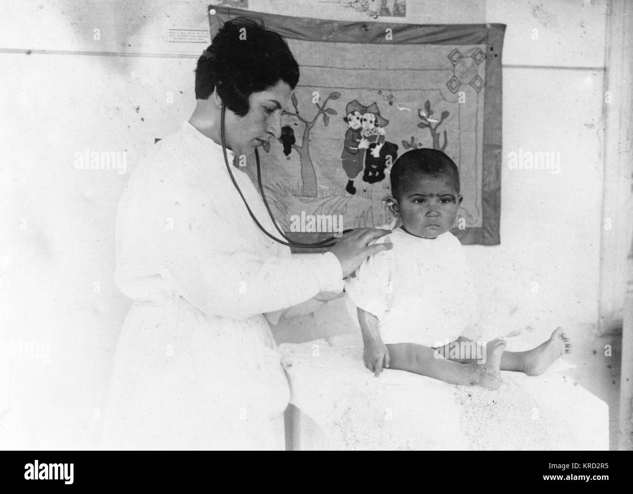 Enfant dans un hôpital russe de Kindergarden Banque D'Images