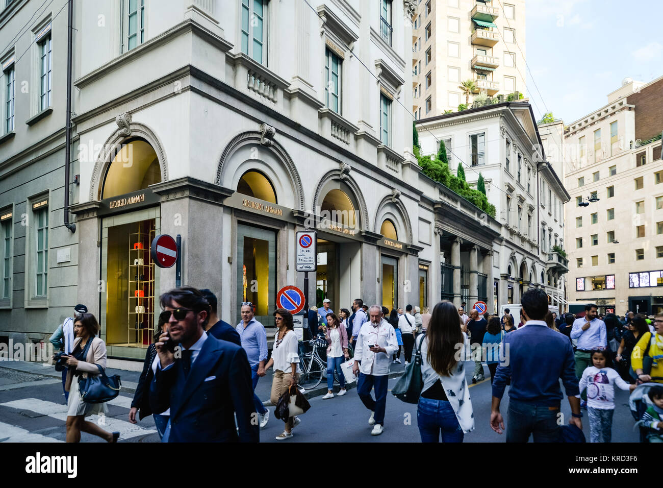 Milan - 24 septembre 2017 : Giorgio Armani magasin à Milan Banque D'Images