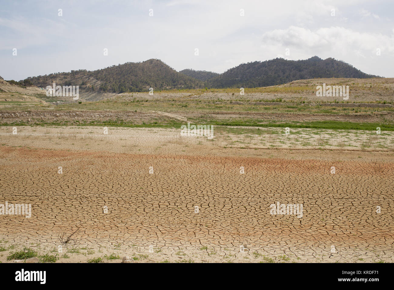 Le lit de la rivière près de Amadorio Orxeta, Alicante Province, Espagne Banque D'Images