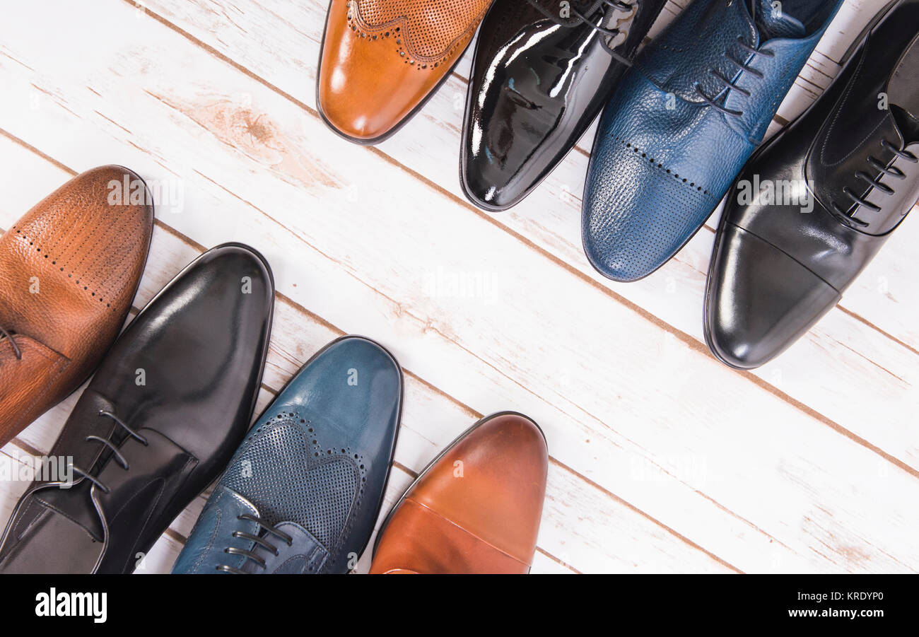 Collection Chaussures hommes - différents modèles et couleurs Banque D'Images