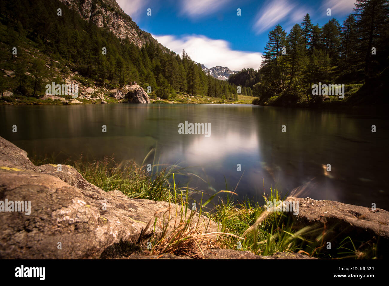 Alpe Devero, Alpes, Piémont, Italie. La nature intacte, les lacs et les montagnes. Banque D'Images