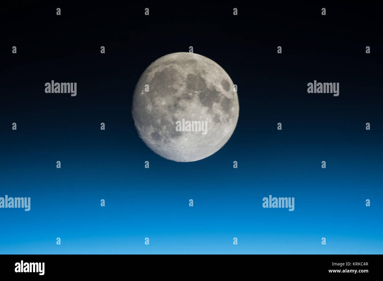 ISS-45 paysage lunaire Banque D'Images