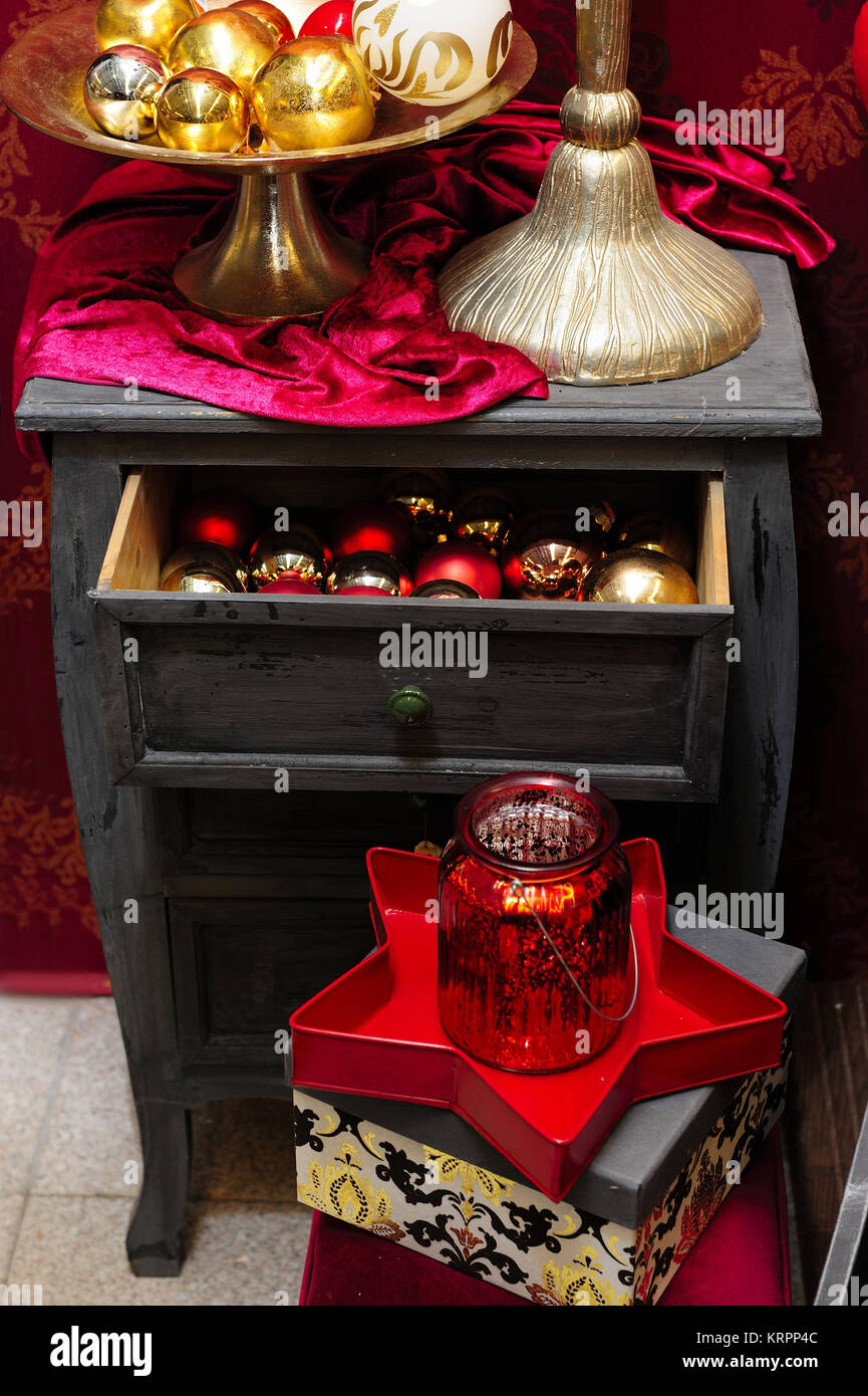 Arbre de Noël, fêtes, Noël, les préparatifs, l'accordage, chambre, décoration, intérieur, fragment, l'humeur, Noël, arbre, table, décoration, belle, Banque D'Images