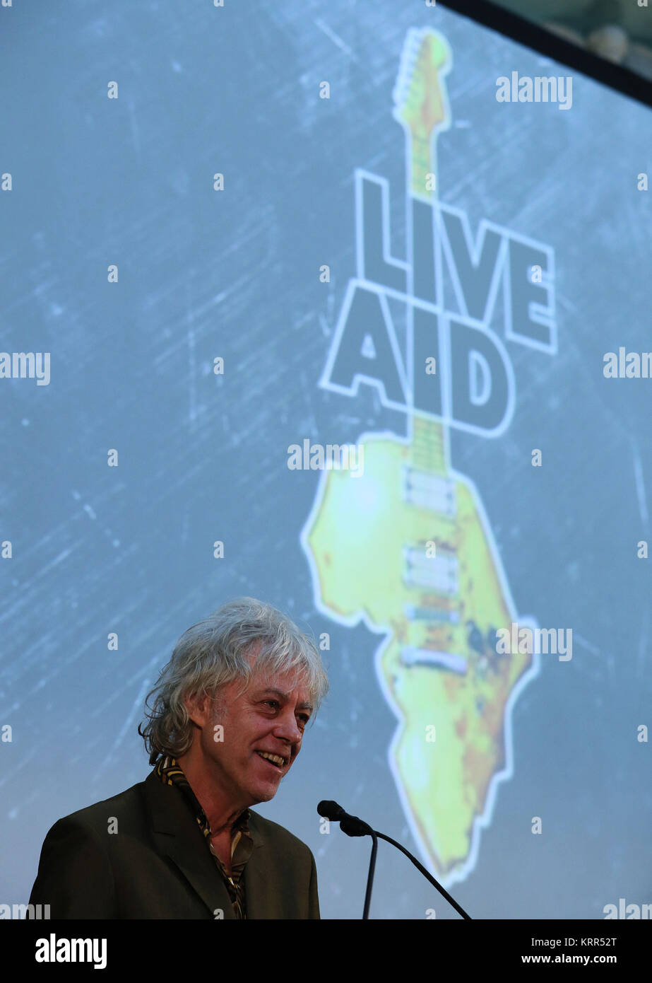 Sir Bob Geldof à la Bibliothèque nationale d'Irlande, il a annoncé que l'aide de bande Trust fait don de ses archives à l'INT. Photo date : mercredi 20 décembre 2017. Voir PA histoire IRISH Geldof. Crédit photo doit se lire : Brian Lawless/PA Wire Banque D'Images