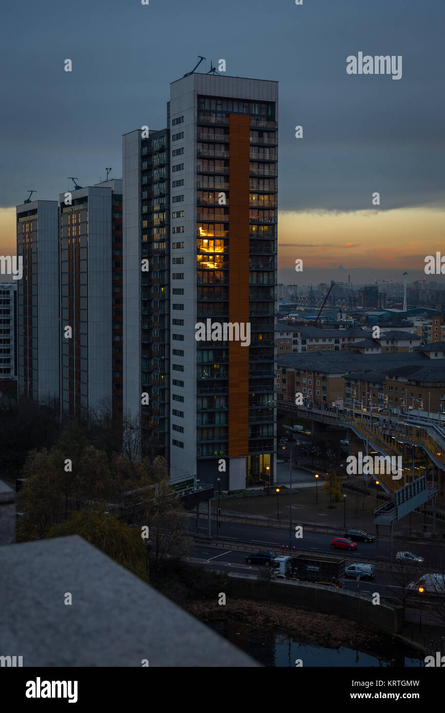 Les bâtiments de Londres au coucher du soleil Banque D'Images