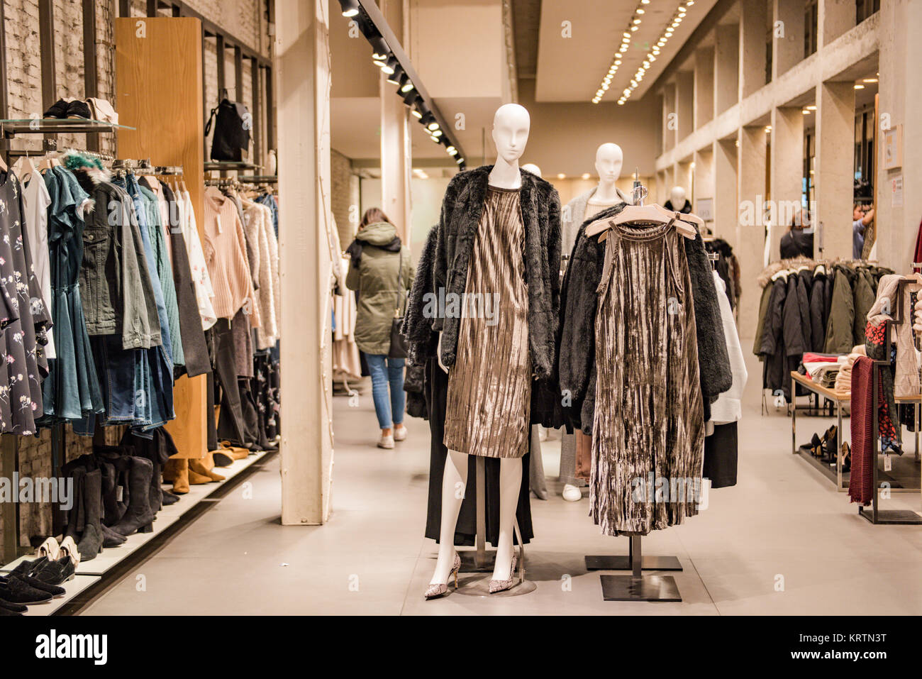Vetements de luxe Banque de photographies et d images a haute resolution Alamy