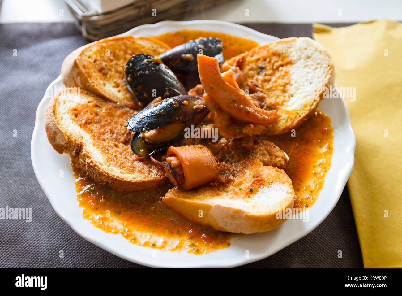 La soupe de poisson, soupe de poissons Banque D'Images