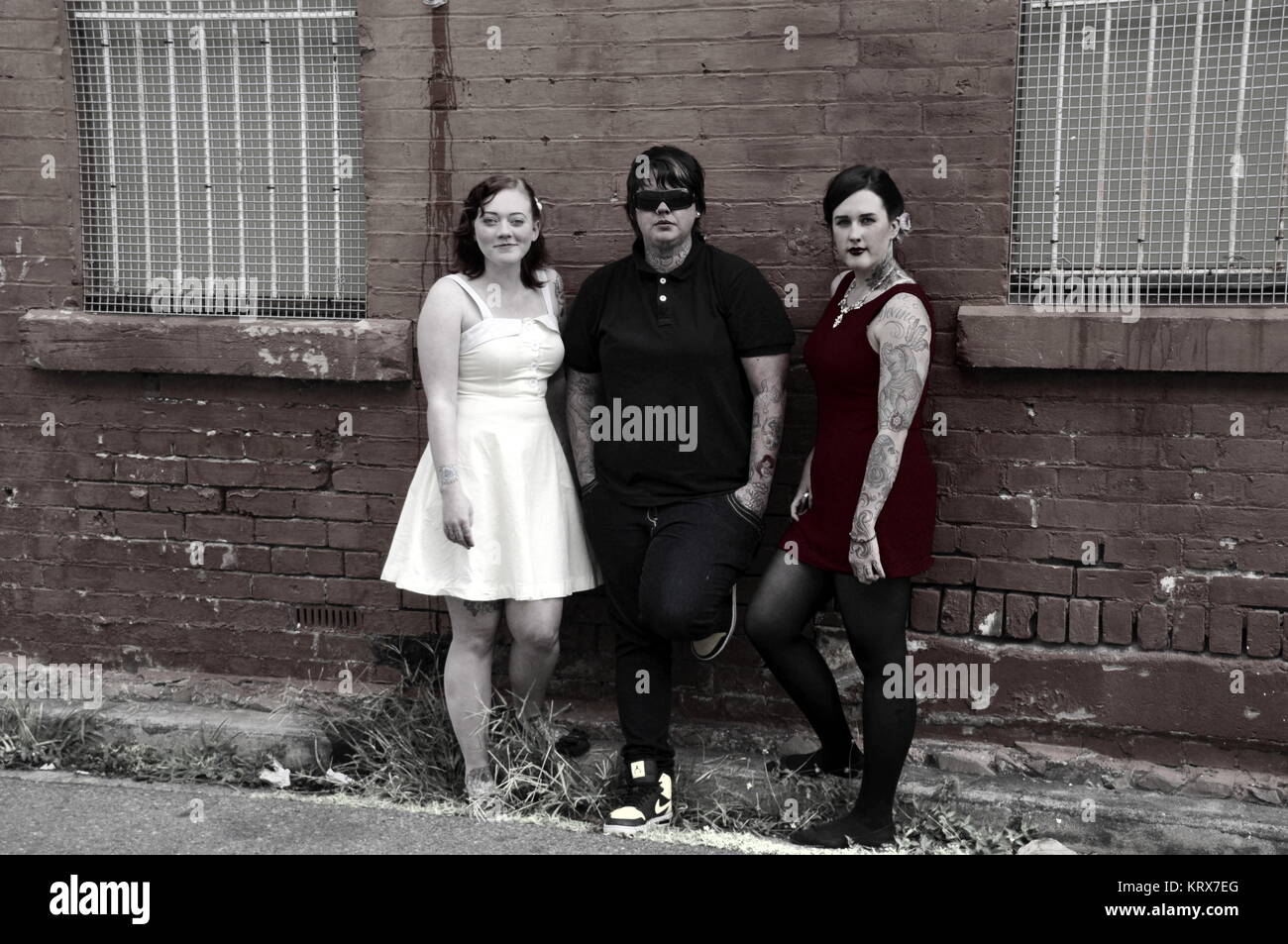 Femme TRANSGENRE ET GIRL FRIENDS Banque D'Images