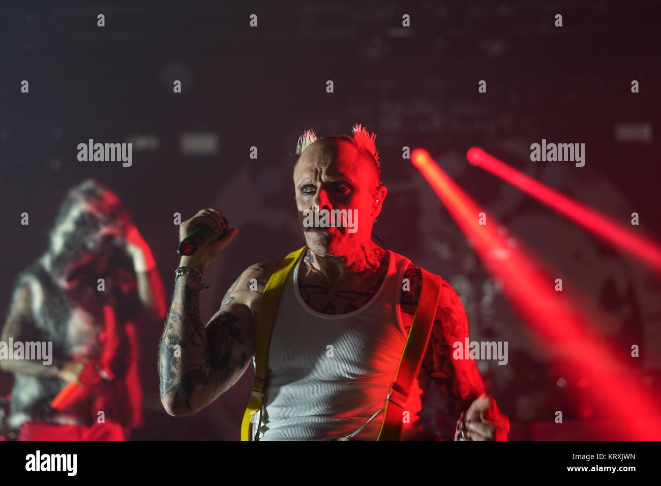 Londres, Royaume-Uni. Dec 21, 2017. Keith Flint de Prodigy en live sur scène à l'O2 Brixton Academy de Londres. Date de la photo : le jeudi 21 décembre, 2017. Credit : Roger Garfield/Alamy Live News Banque D'Images