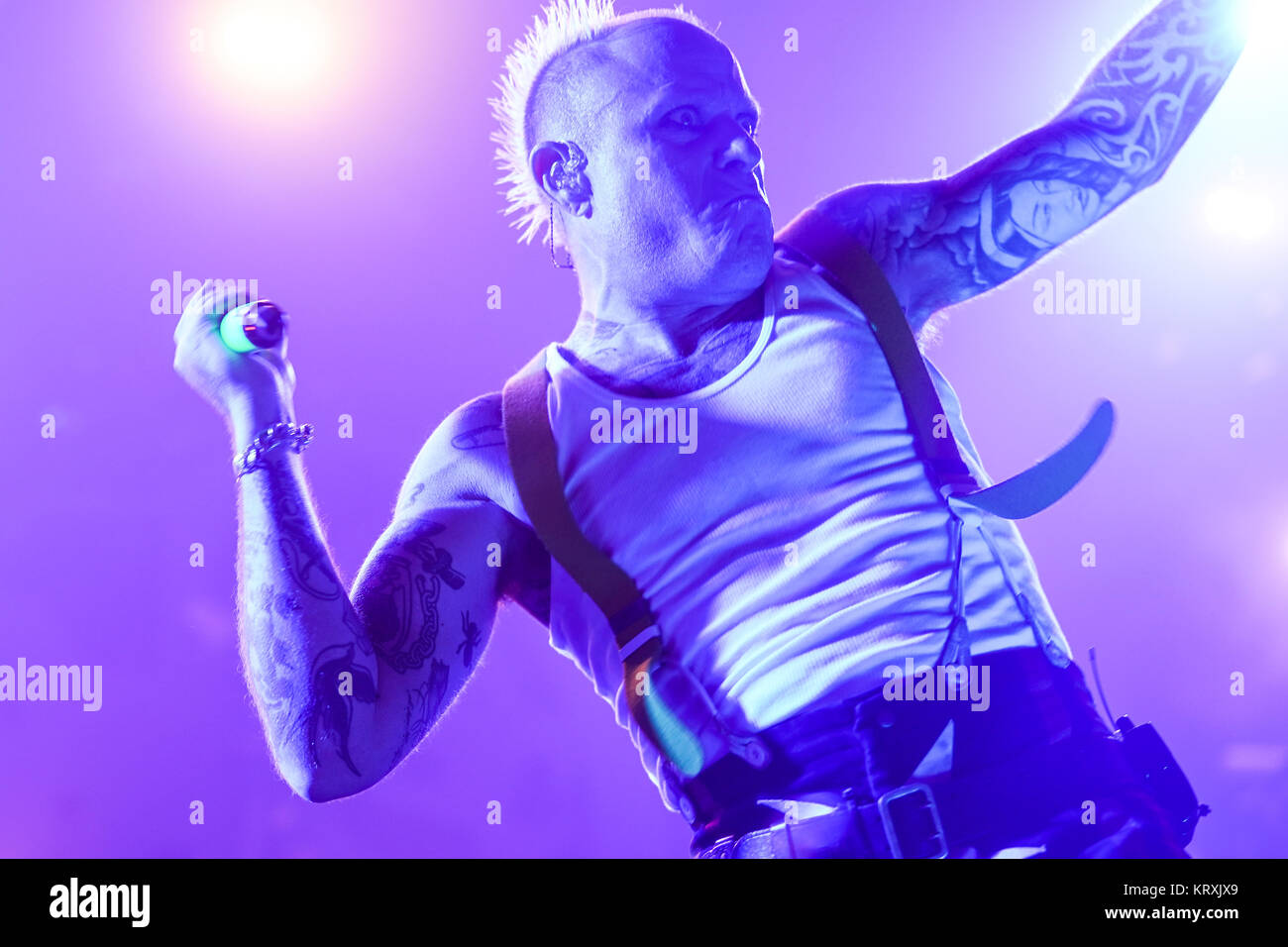 Londres, Royaume-Uni. Dec 21, 2017. Keith Flint de Prodigy en live sur scène à l'O2 Brixton Academy de Londres. Date de la photo : le jeudi 21 décembre, 2017. Credit : Roger Garfield/Alamy Live News Banque D'Images