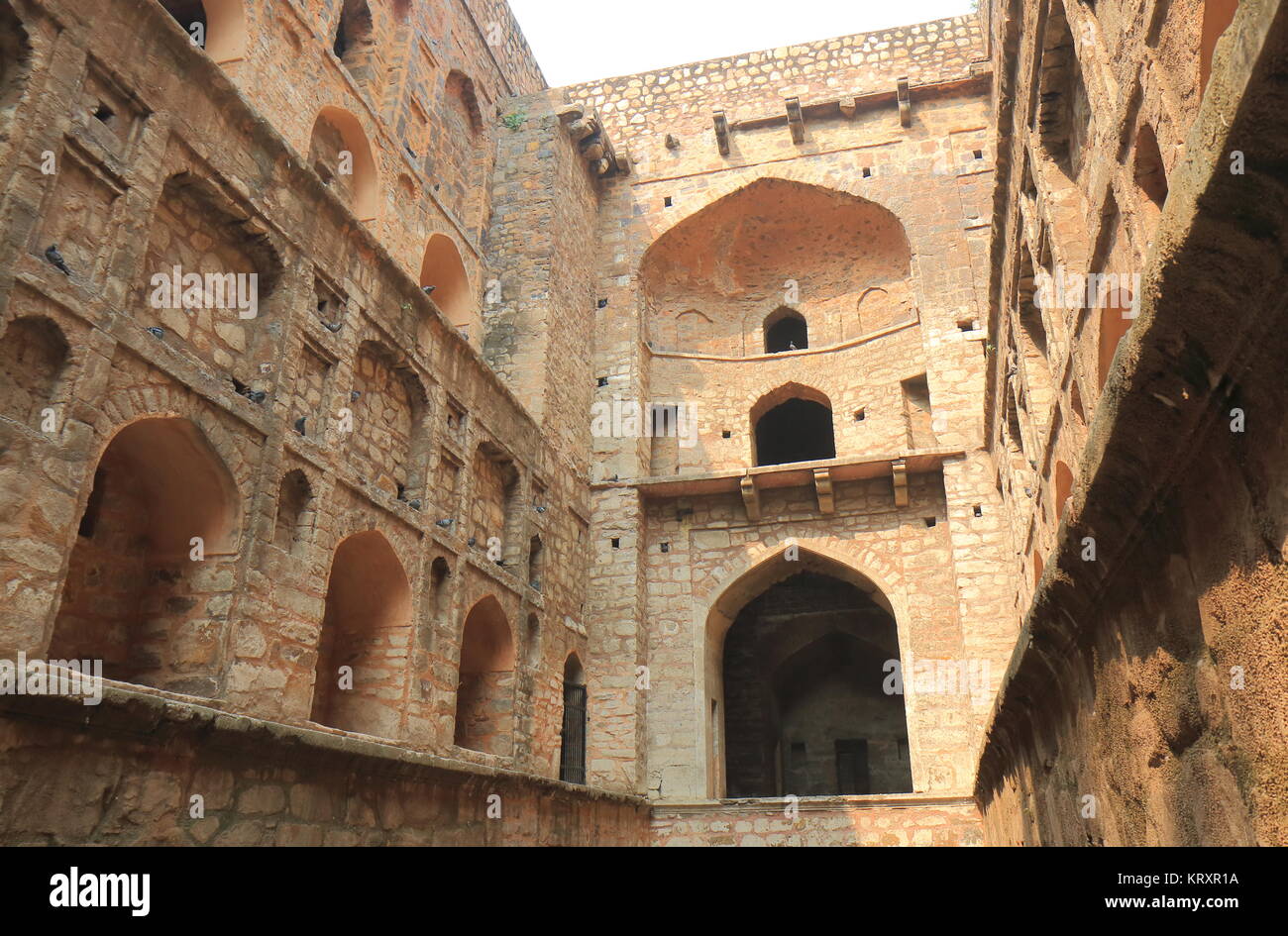 L'architecture historique Ugrasen Ki Baoli New Delhi Inde Banque D'Images